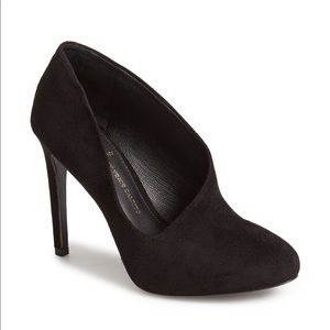 🆕 🖤 Vince Camuto Black “Alvah” Booties